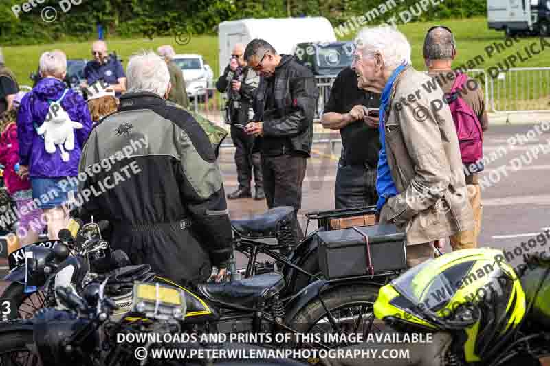 Vintage motorcycle club;eventdigitalimages;no limits trackdays;peter wileman photography;vintage motocycles;vmcc banbury run photographs